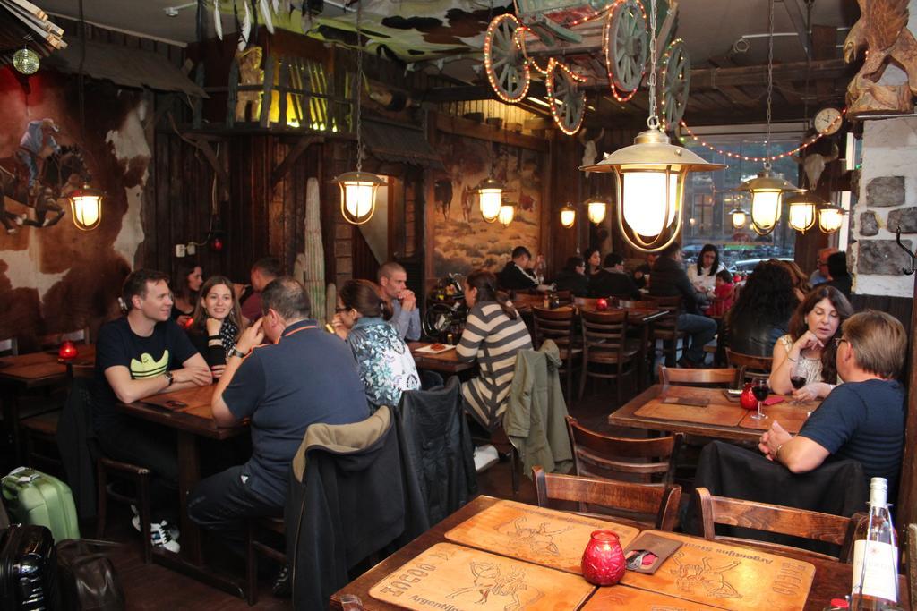 Hotel Restaurant Old Bridge Амстердам Екстериор снимка