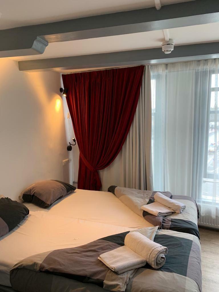 Hotel Restaurant Old Bridge Амстердам Екстериор снимка
